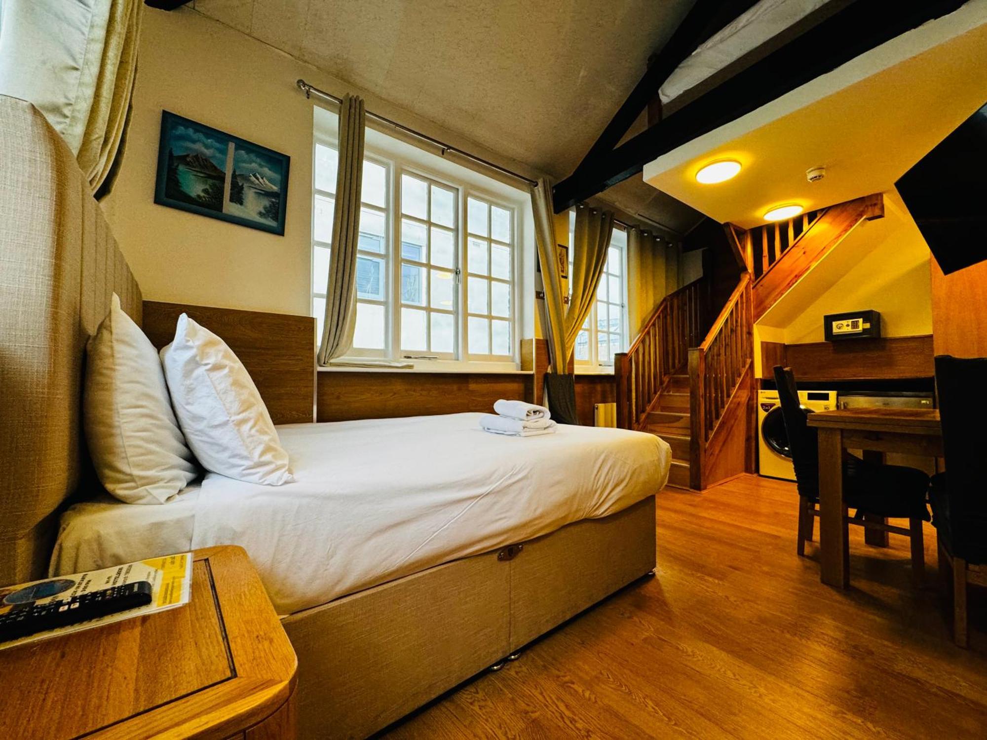 Berkley Hotel de apartamente *